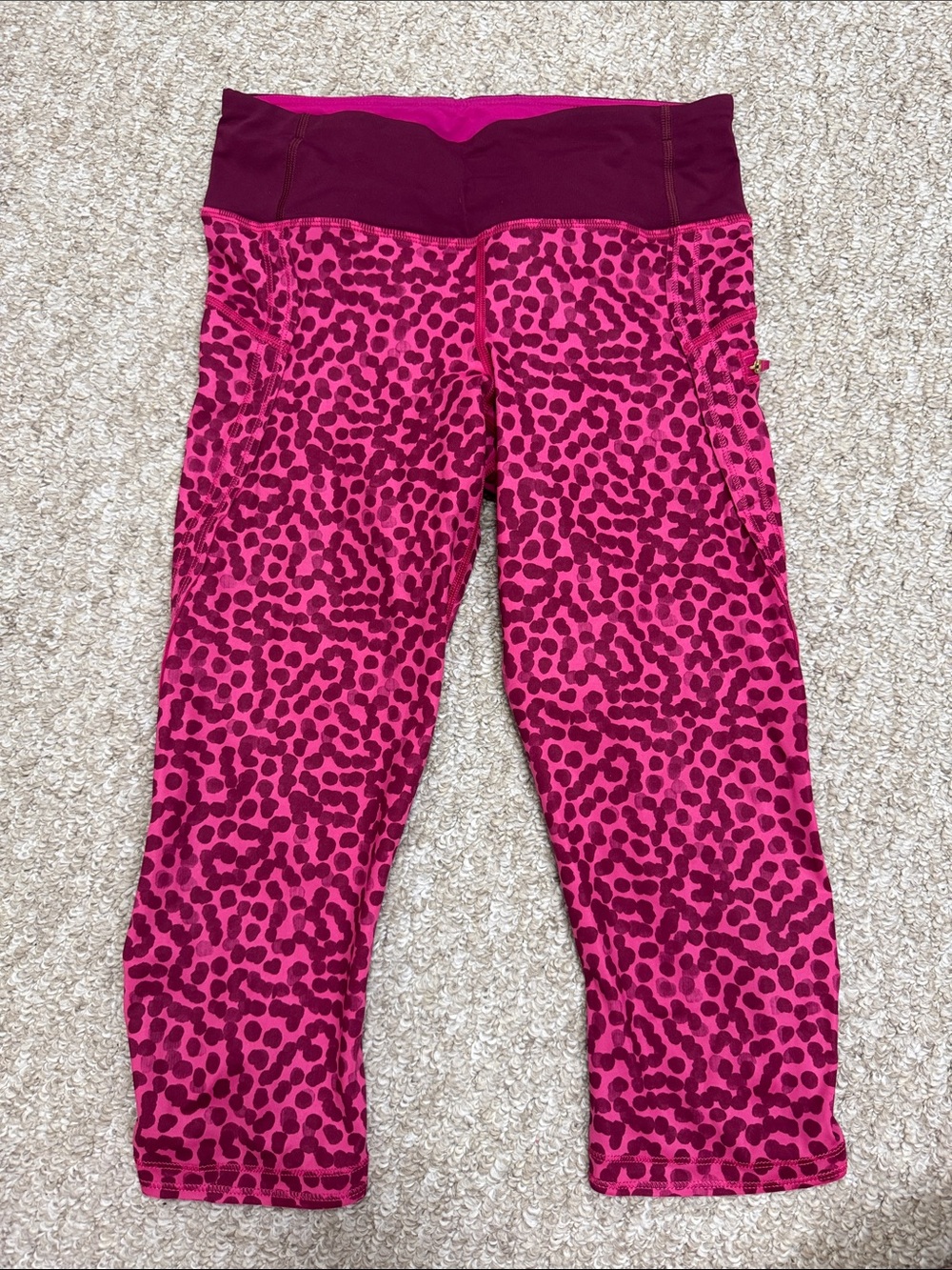 lululemon athletica Hot Pink & Deep Magenta Leopard Capri Leggings